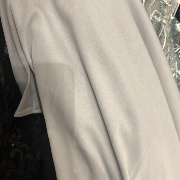 Max Duggal 11324 NWT EMBROIDERED LACE PUFF SLEEVE WRAP OVER GOWN - Picture 11 of 12